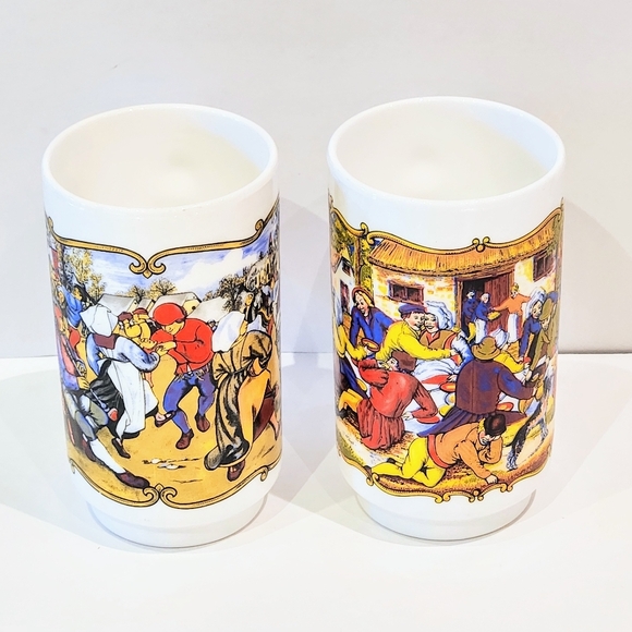 Arcopal France 2 milk glass Mugs - Picture 2 of 15